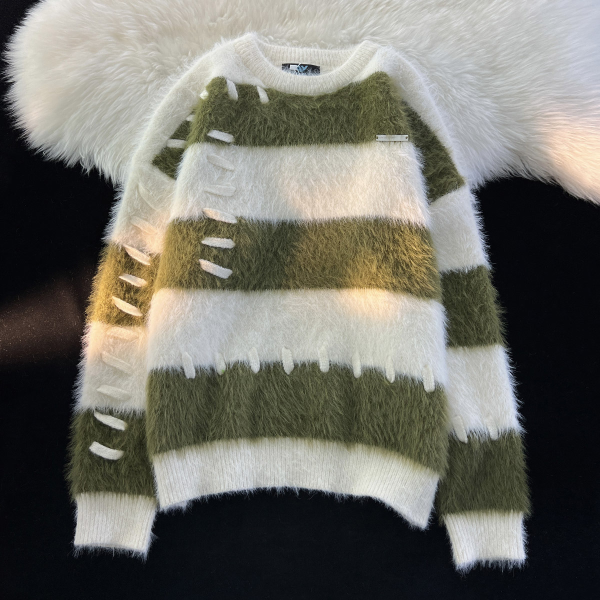 Autumn And Winter Couple Soft Glutinous Mink Fleece Sweater For Exterior Design, Wide Striped Knitted Top_voghion.com