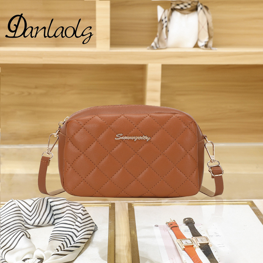 Bolso DE LA CÁMARA bordado 2023 nuevo bolso de hombro rombo bolsa de mensajero bolsa de moda de las mujeres estilo Chanel Red roja pequeña bolsa cuadrada
