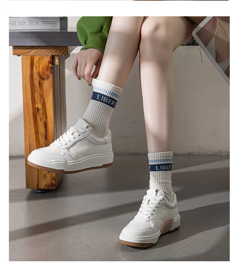 Baskets homme en cuir blanc décontractées style polyvalent_voghion.com