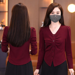 秋装長袖vネックtシャツ女性2024新型しわデザインファッション修身痩せ純色大サイズカーディガン潮