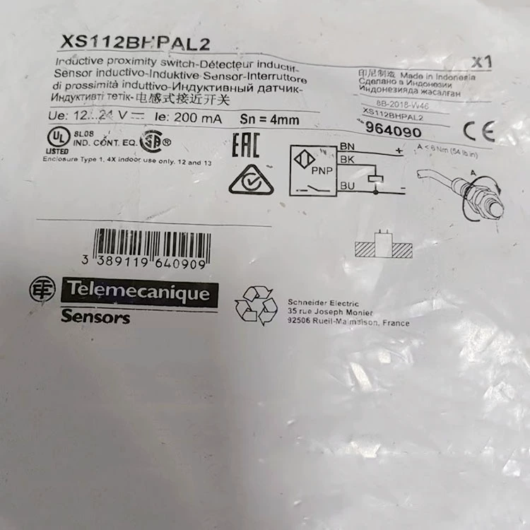 XS112BHPAL2/XS112BLNAL2/XS112BLPAL2/XS112B3PAM12 Переключатель приближения новый