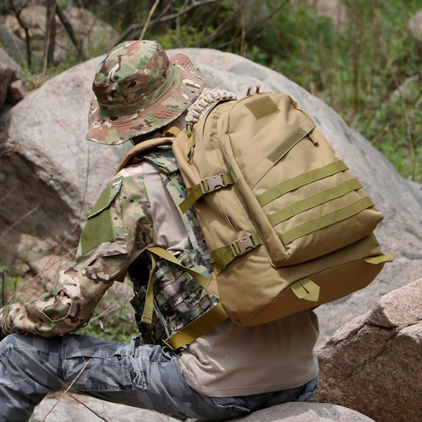 Camouflage climbing universal sports tactics backpack for camping