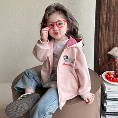 女の子コート春秋タイプ2025新型子供フード付きジッパーシャツ女の子春春服カジュアル上着ブーム