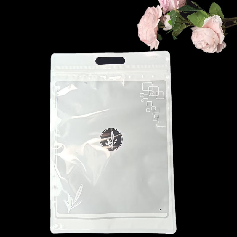 工厂现货CPP/OPP白色服装自封包装袋 防潮防尘服装装袋装包透明袋