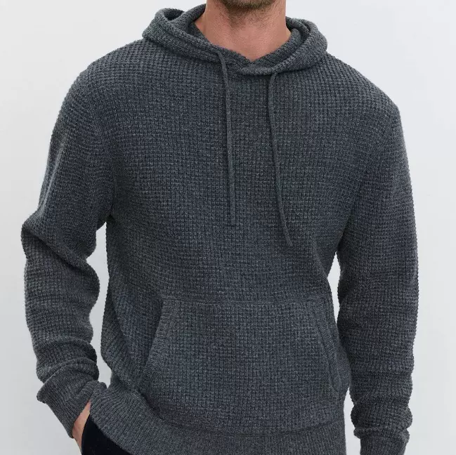 外贸工厂定制高级运动休闲风毛织连帽套头设计羊毛男士高端毛衣