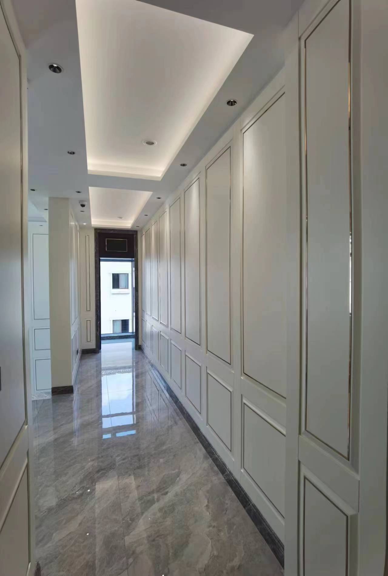 供应各种不锈钢装饰线条 家具钛金收边条钛金色铝合金铝型材