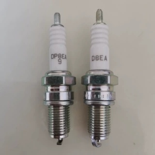 D8EA 2120火花塞125 150摩托车D8TC火花塞厂家批250越野车火花塞