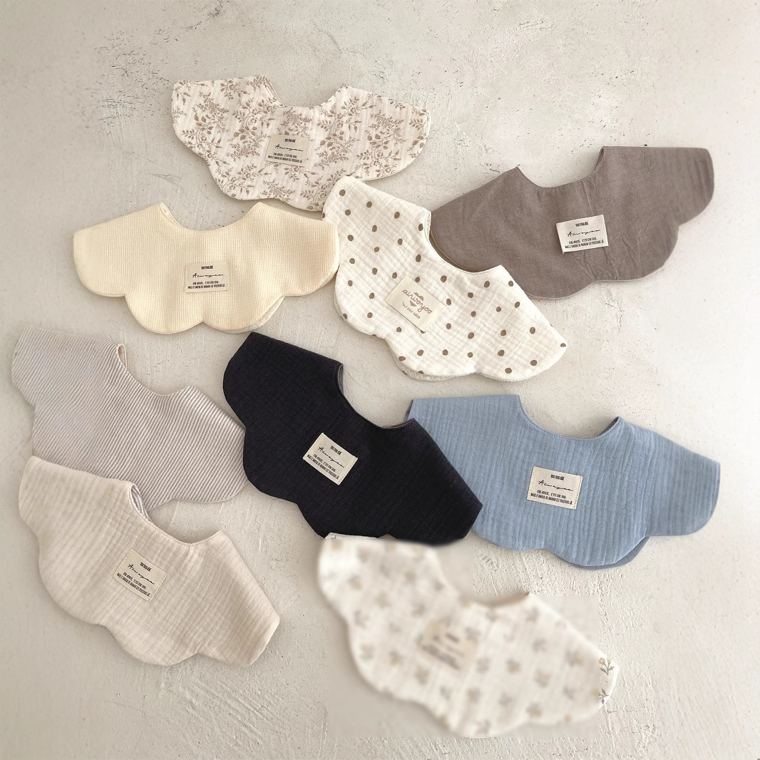 Type A U-shaped Ins Petal Baby Cotton Bieb Baby Waterproof Extra Large Slip Towel European and American Style Thickened