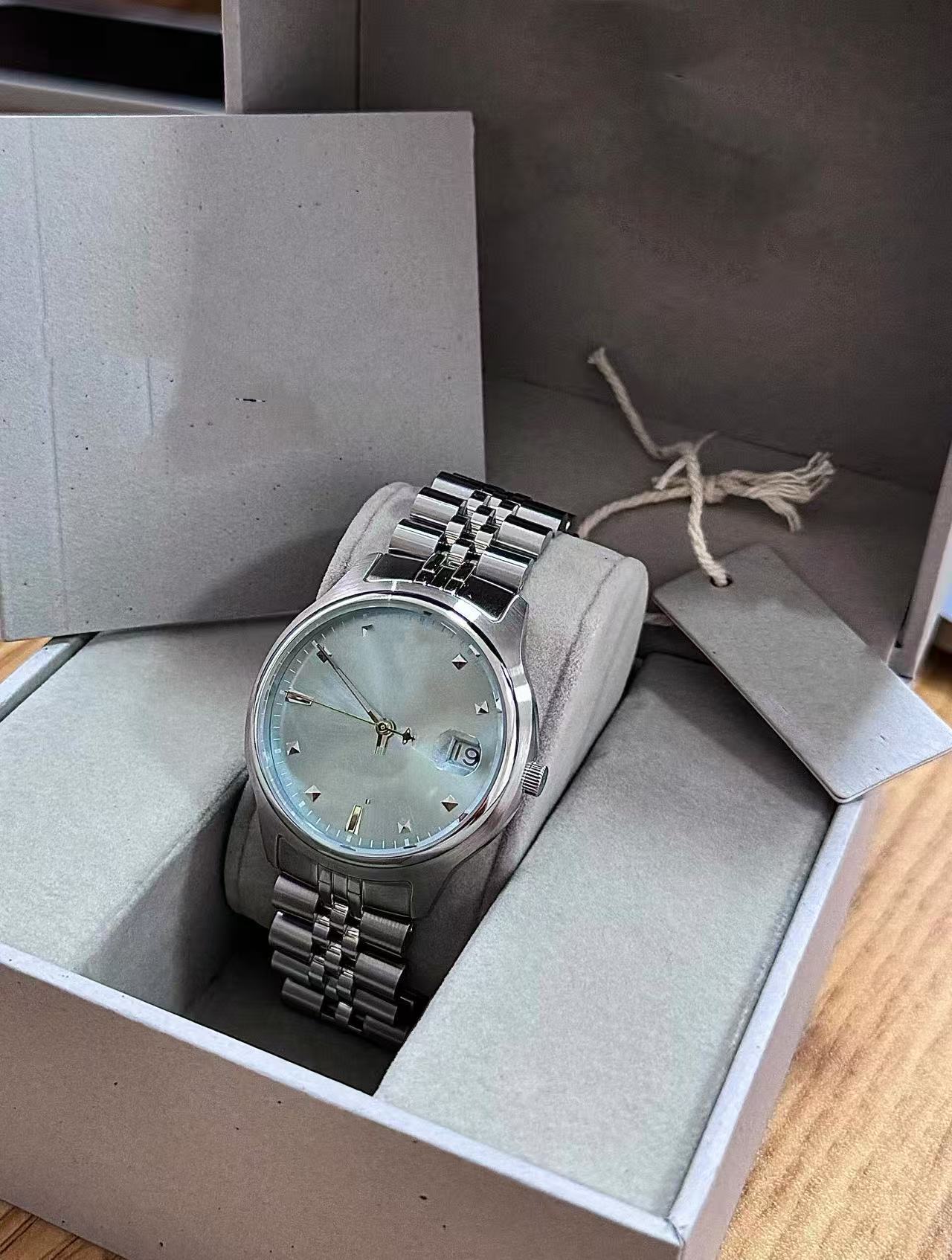 3vva big blue + counter gift box