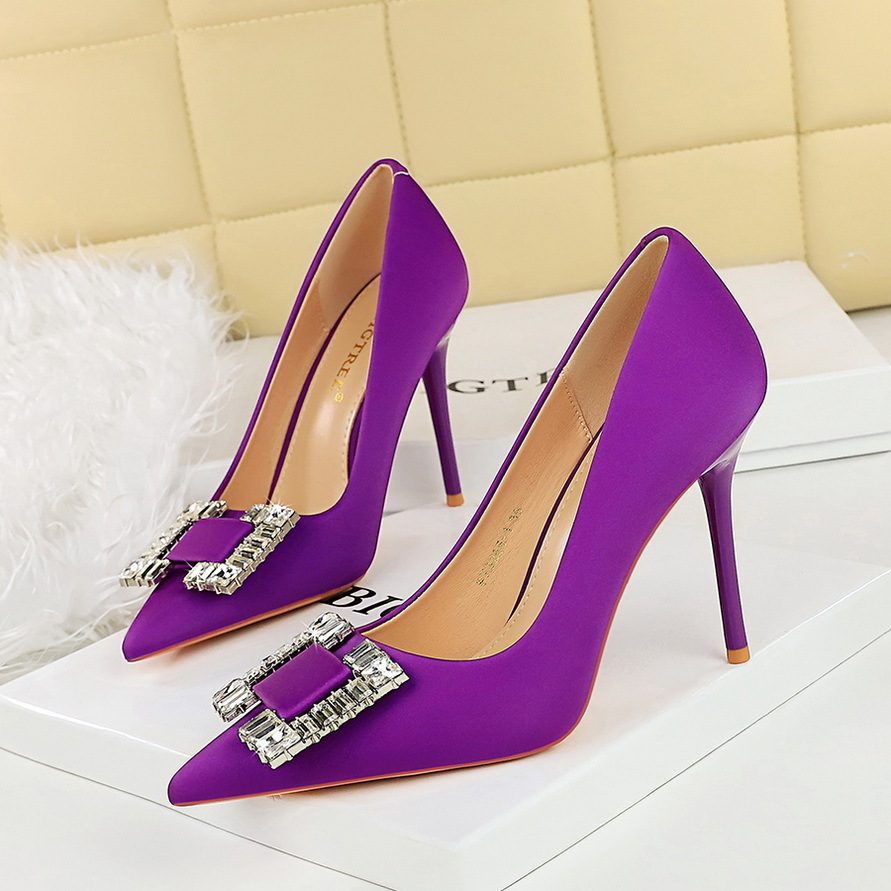 Elegant Rhinestone Stiletto Heels Pointed Toe Satin Buckle Shoes_voghion.com