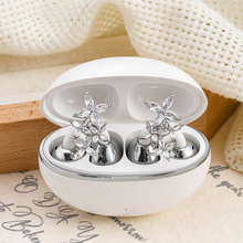 ������C�A荿ۿ����m���freeclip���CdiyС�br�ж�A��Ů