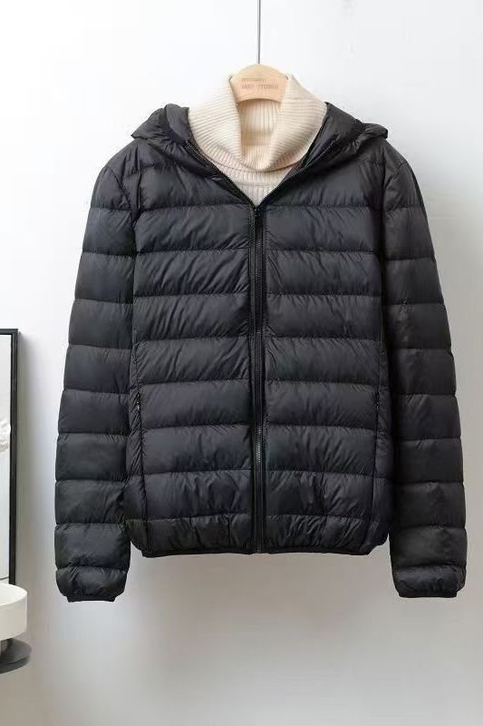 轻薄羽绒服短款轻便薄款百搭秋冬保暖修身连帽外套