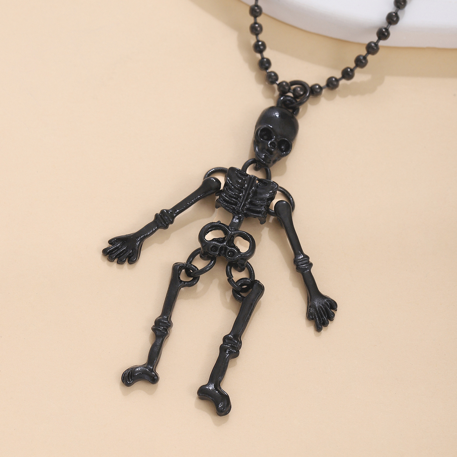 Collier pendentif crâne style vintage punk en acier inoxydable_voghion.com
