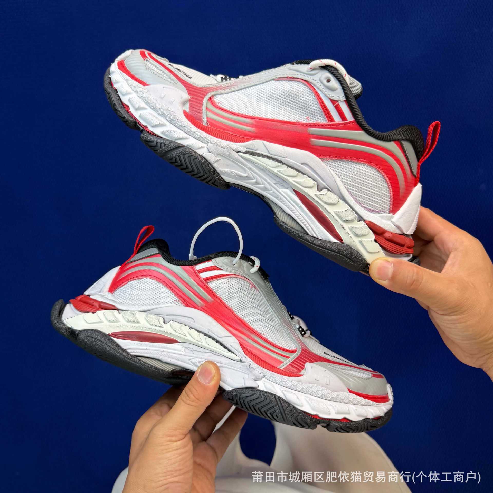 High-End Paris 26Th Generation Dad Shoes Triples.2 Jet Thick-Soled Height-Increasing Distressed Color Sports Shoes