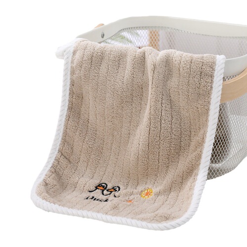 Children's Embroidered Towels, Little Kids' Towels with Cartoon Duck Design, Absorbent & Thick Face Towels for Washing Faces—Factory Wholesale with Drop Shipping