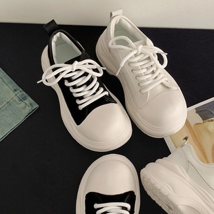 Vintage Versatile Round Toe Thick-soled White Shoes Women's 2025 New Spring and Autumn Lightweight Height-increasing Casual Sports Board Shoes