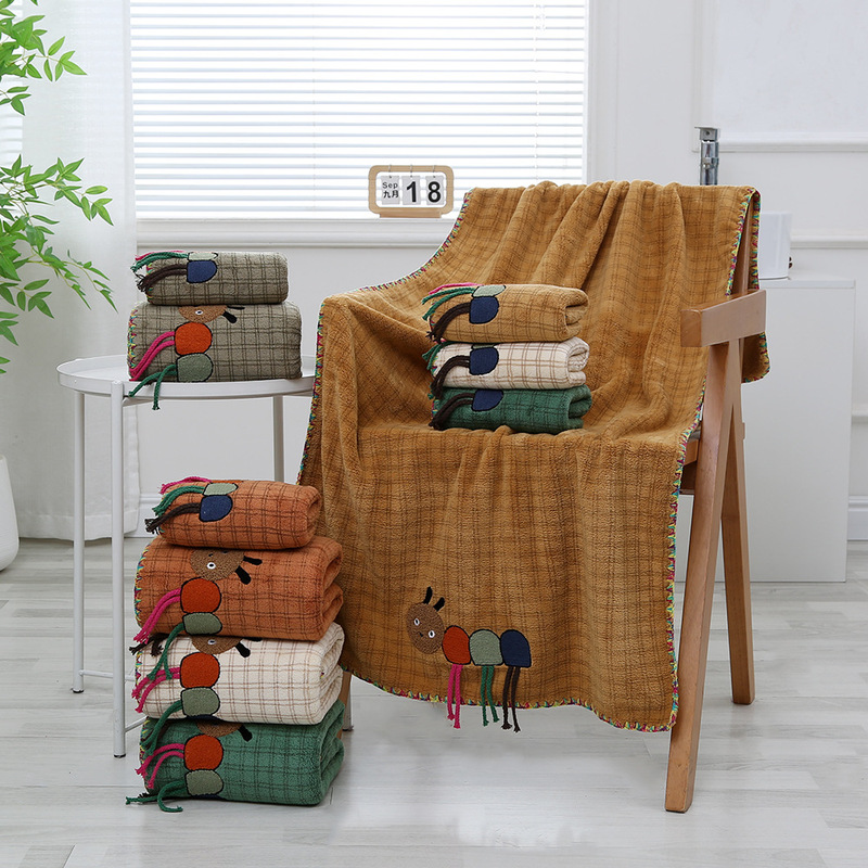 New Coral Velvet Little Ant Towel Bath Towel Creative Gift Absorbent Soft Supermarket Manufacturer Wholesale Benefits