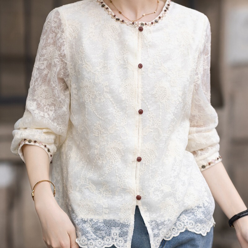 Lace Embroidered Shirt for Women 2025 New Autum Style Bohemian Style Long-Sleeved Top