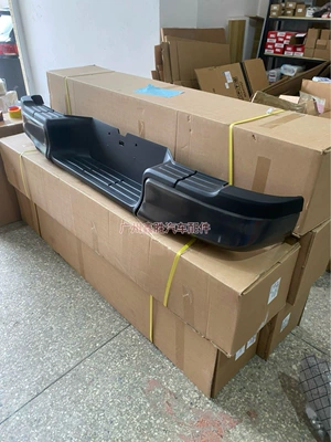 Bumper Revo 16-24 Rear Bumper