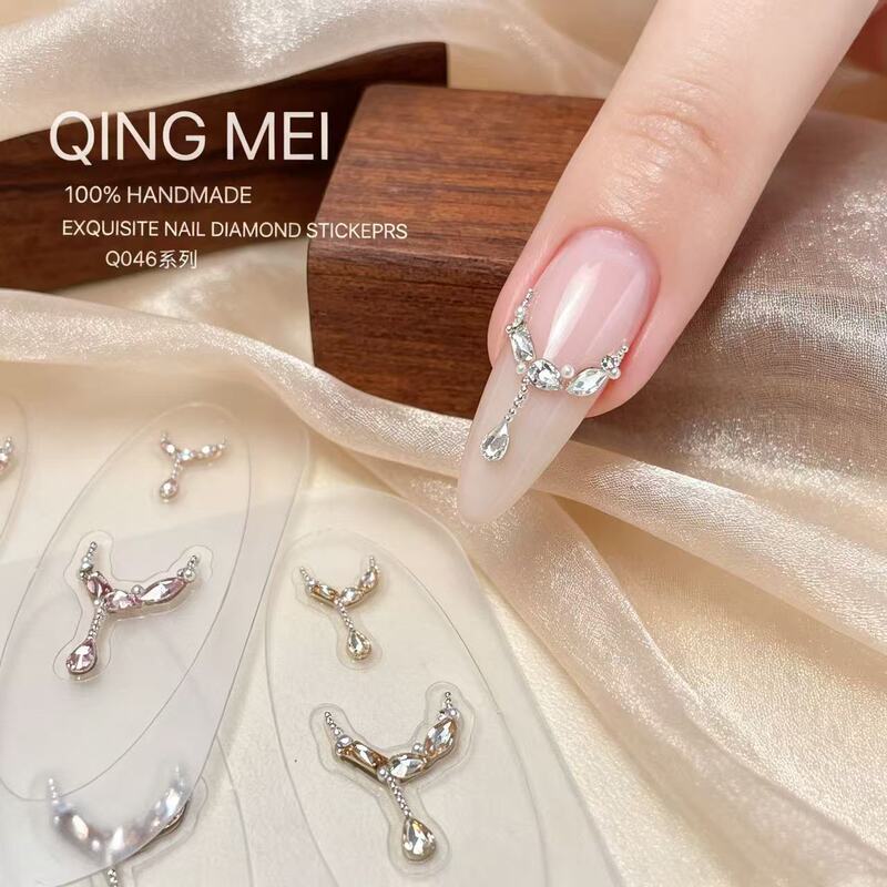 Qingmwei Qm Handmade No-Glue Rhinestone Nail Art Finished Product Luxurious Zircon Diamond 3D French Nail Decoration Stickers Q046 Qingmwei Qm Handmade No-Glue Rhinestone Nail Art Finished Product Luxurious Zircon Diamond 3D French Nail Decoration Stickers Q046
