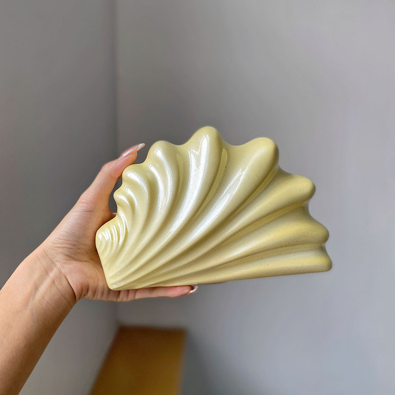 Fashionable, Simple and Versatile Niche Design Wings Acrylic High-End Shell Pattern Banquet Box Crossbody Bag