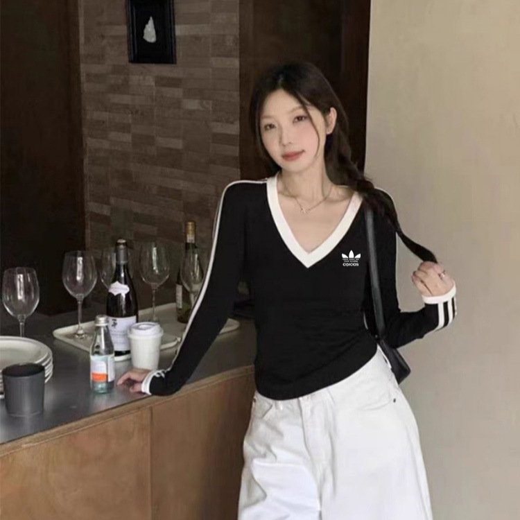 三叶草条纹长袖T恤深V领修身显瘦春秋季上衣套头衫外穿打底衫女|undefined