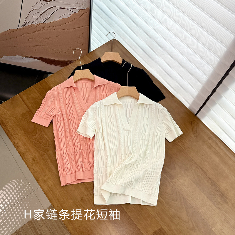 26 Spring/Summer New H Classic Chain Heavy Jacquard V-Neck Slimming Short Sleeve Silk Cotton Polo Knit Sweater for Women 26 Spring/Summer New H Classic Chain Heavy Jacquard V-Neck Slimming Short Sleeve Silk Cotton Polo Knit Sweater for Women