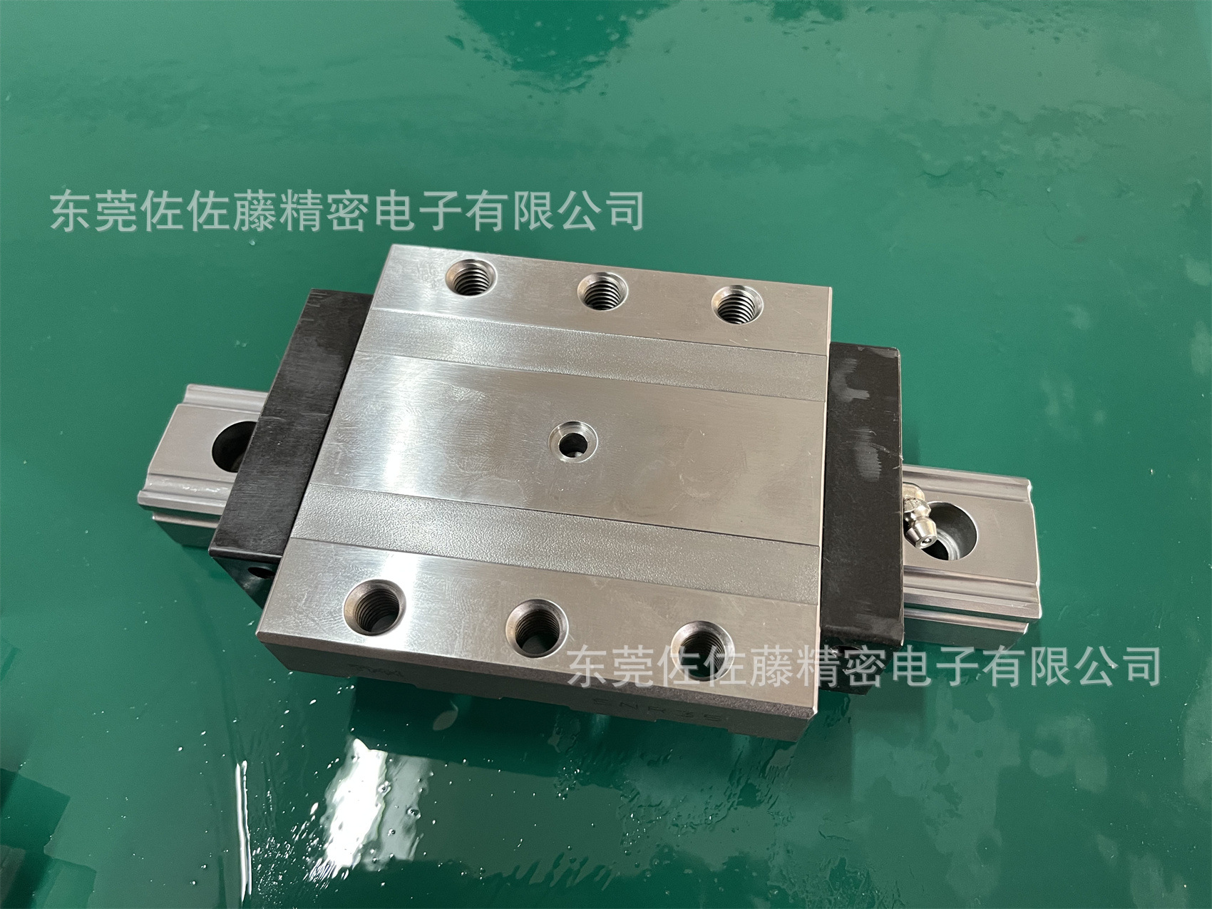 THK滑块SVR25LC SVR30LC SVR30LR SVS30LR SVR35LR SVS35LR