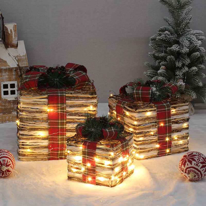 "Christmas Decor Set - Natural Pinecone & Twig Bundle For Tree, Mantel & Window Display (3-Piece, LED Lights Optional)_voghion.com