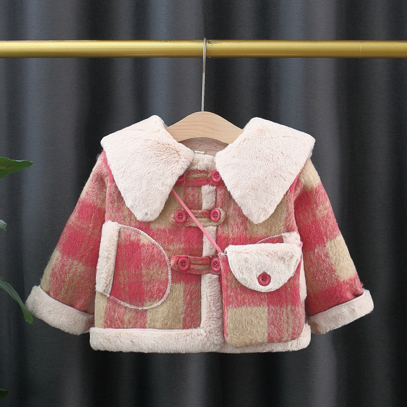 女童外套秋冬呢子大衣新款洋气儿童冬季毛呢宝宝加绒粉格子外贸潮