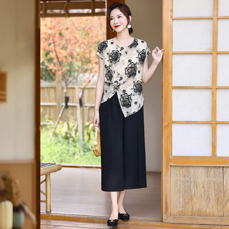 Мода на День Матери, средний и пожилой матери и свекрови летний набор