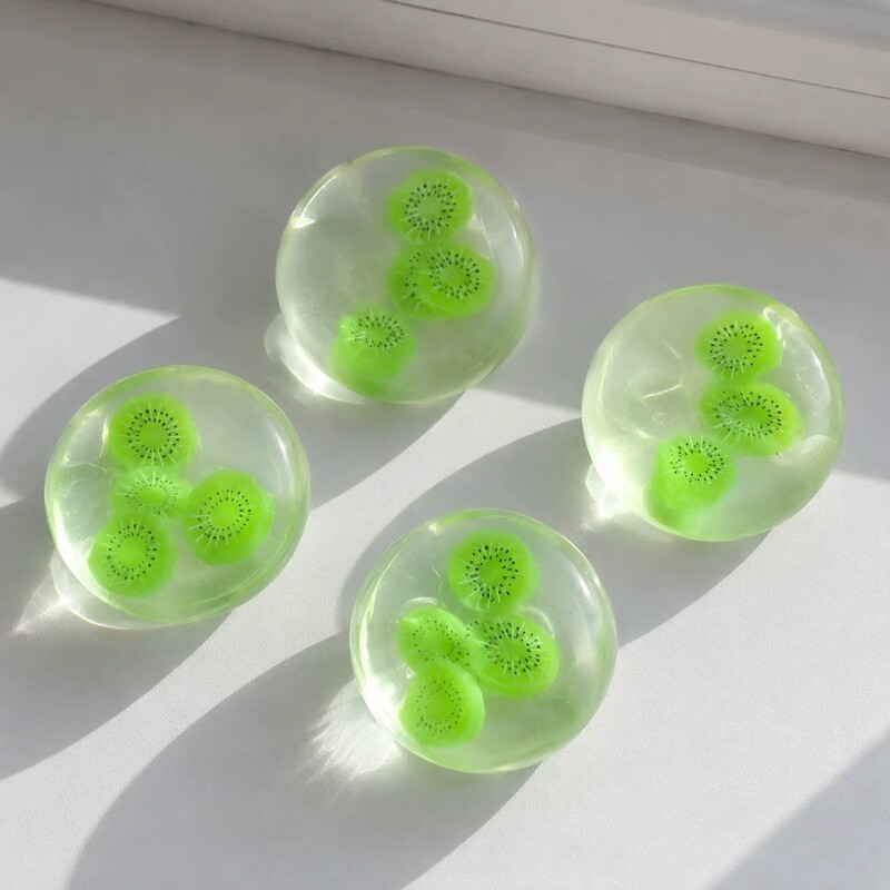 Cross-border supply: Vaseline moldable handmade balls, fruit squishy toys made of maltose material, stress-relief toys for emotional release Cross-border supply: Vaseline moldable handmade balls, fruit squishy toys made of maltose material, stress-relief toys for emotional release
