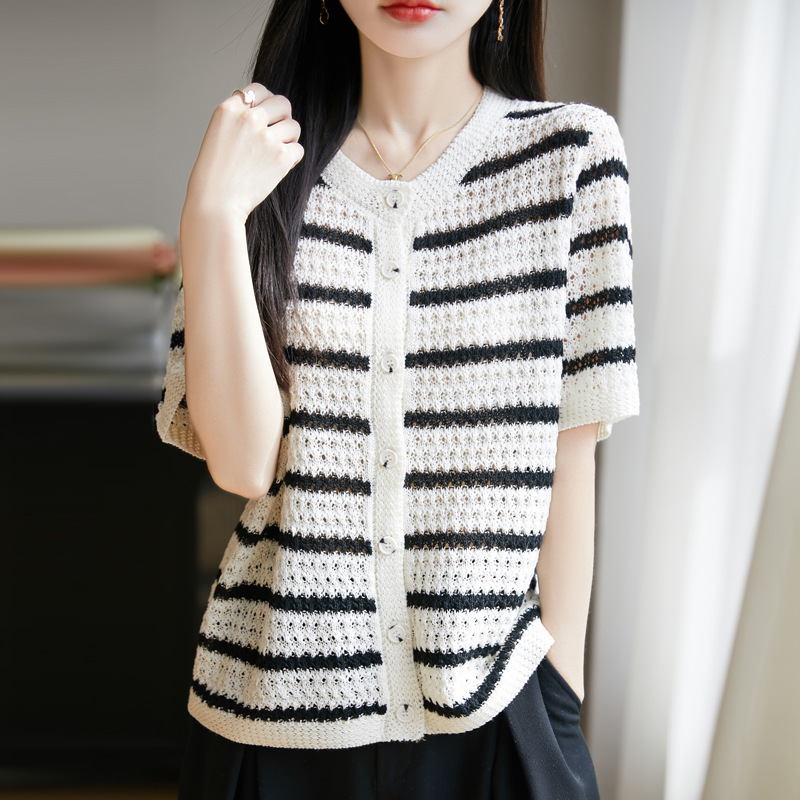 Crewneck Knitted Cardigan Long-sleeved 2025 Spring and Summer New Arrival Hollow Color Matching Striped Elegant All-match Top Jacket for Women