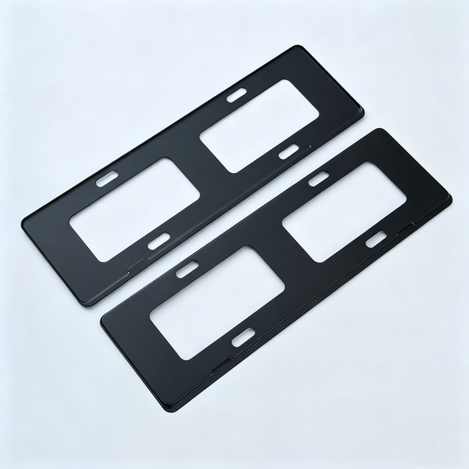 Manufacturer wholesale of new energy vehicle narrow-edge aluminum alloy license plate frames, universal license plate holders suitable for various car models