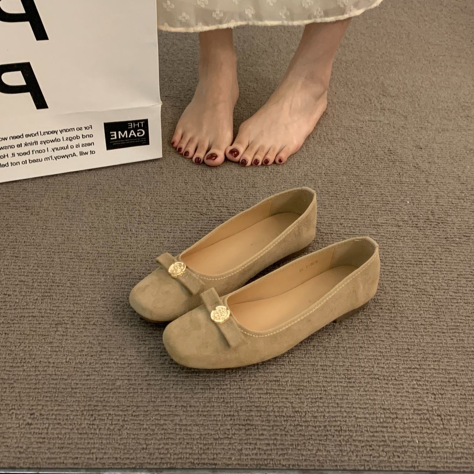 Zapatos de cama de cabeza cuadrada no fatigados 2026 suaves zapatos de noche de un pie con suela suave zapatos casuales para mujeres
