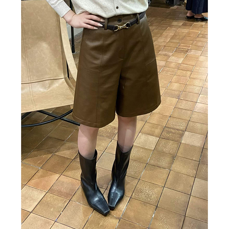 MMC PU Leather Cropped Wide-Leg Pants for Women 2026 Autumn New High-Waisted Cropped Leather Pants Vintage Loose Leather Pants 25292