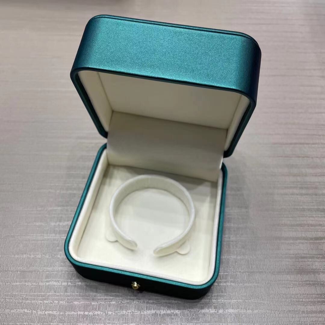Dark Green Bracelet Box