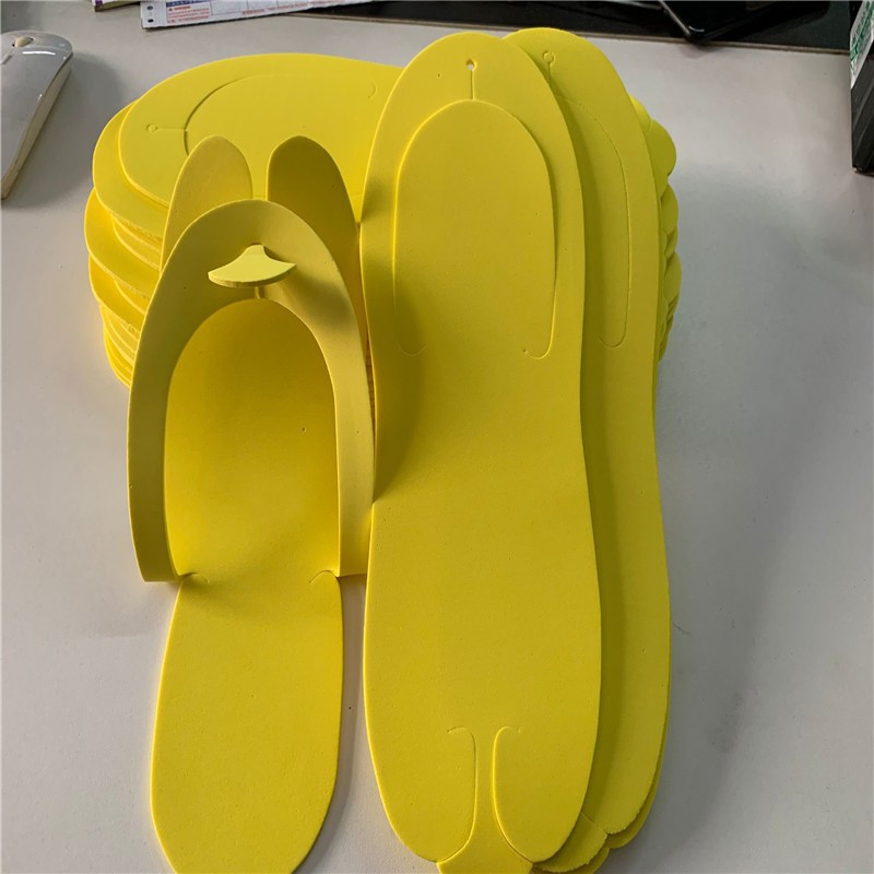 一次性EVA发泡防滑拖鞋美甲车缝人字eva海绵拖鞋工厂批发