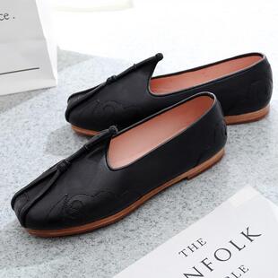 ���ϱ���ƤЬ�д����^��ţƤ����잢Ь���y�ֹ�һ�_�ŷ������eЬ