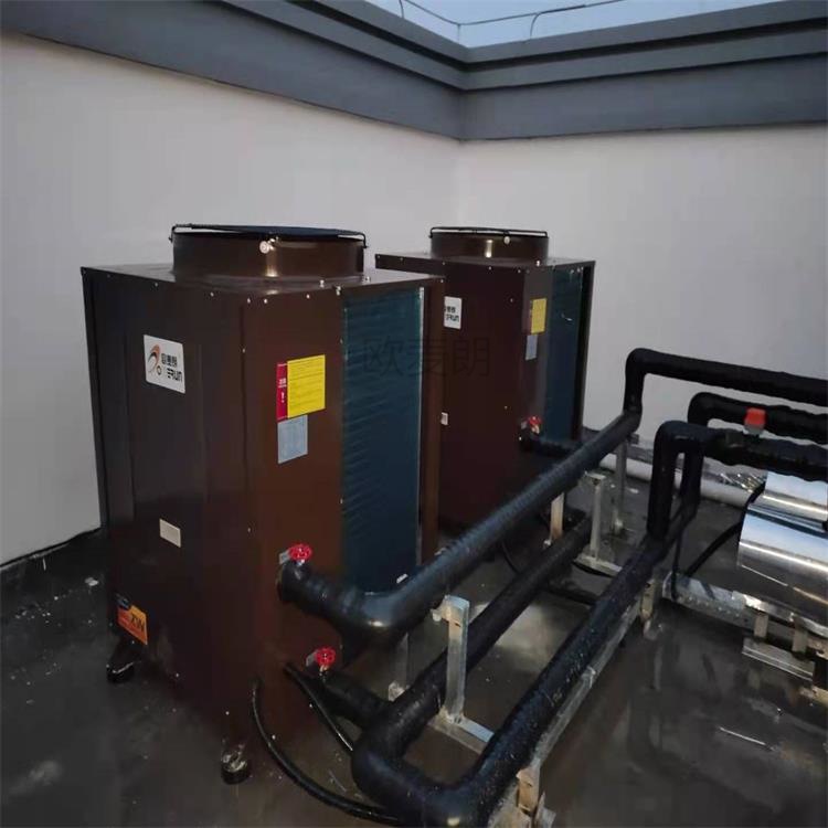 医院学校公共场所空气能热泵热水系统结合平板集热器太空能热水