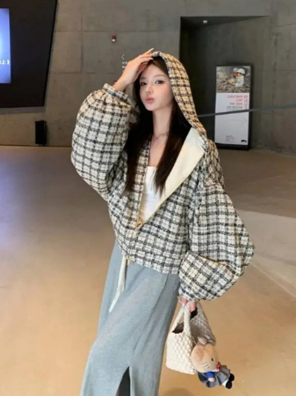 法式连帽小香风外套女秋季新款宽松复古设计感小众高级感夹克上衣|undefined