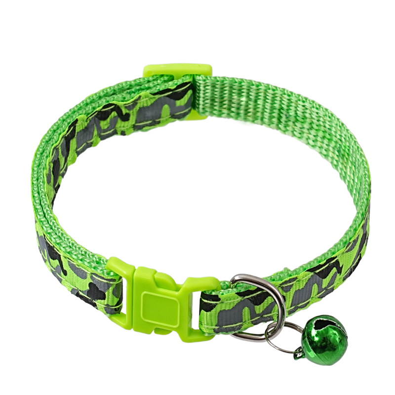 1.0 Collar de tela collar de campana de camuflaje collar de gato collar de perro gran cantidad de collar de fábrica de venta directa