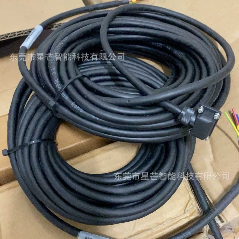 三菱伺服码线CNV2E-9P-5M动力线CNV2E-9P-8M三菱线缆现货议价