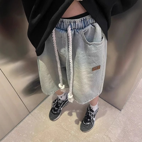 Men's trendy American denim shorts, 2025 summer new arrivals, thin design, niche, loose fit, large size, five-pocket style