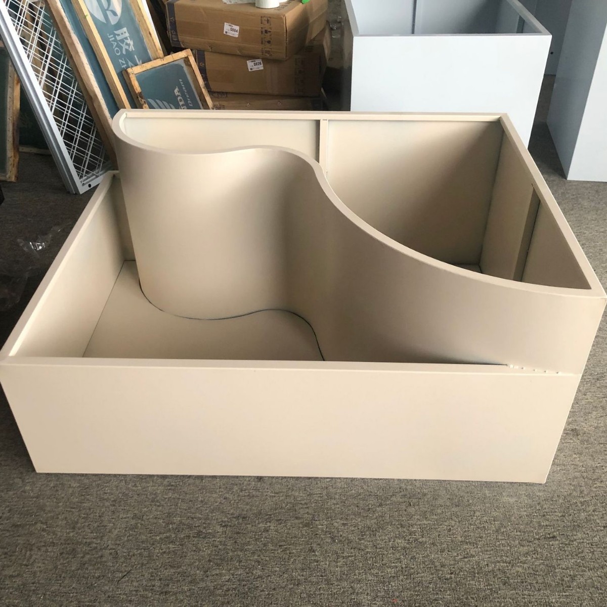 Caja de flores de balcón combinación de maceta de acero inoxidable terraza caja de plantación de tarjetas de escalones barandilla diseño gratuito caja de flores exclusiva