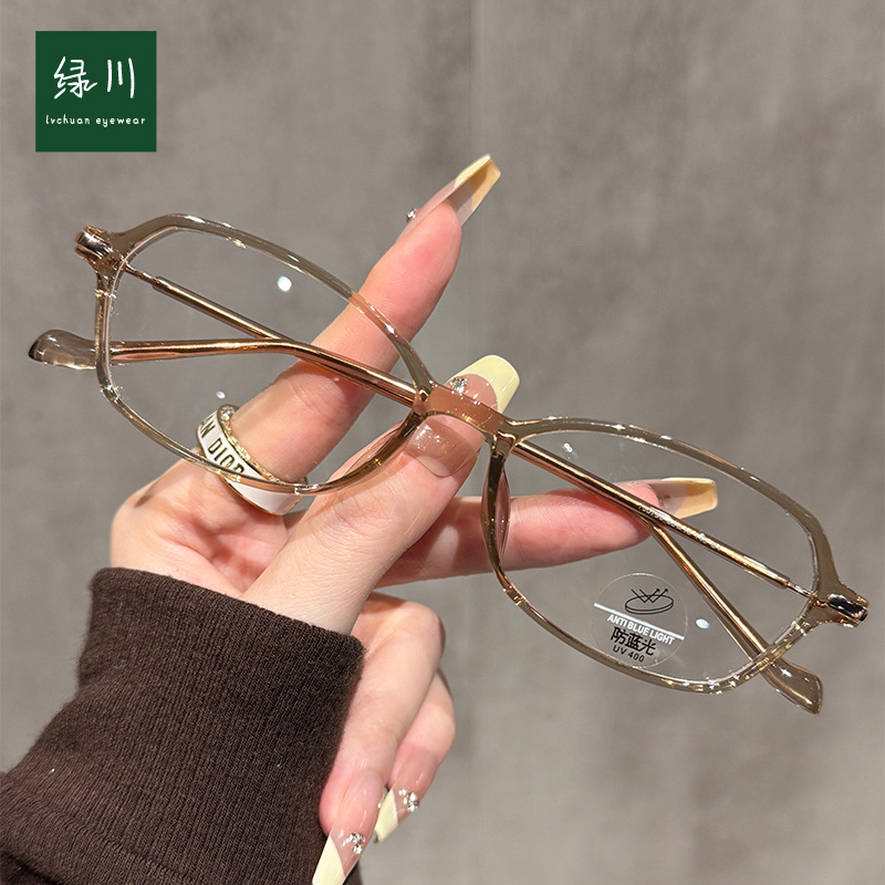 Yujie butterfly tr90 anti-blue myopia frame ladies wholesale temperament cool feeling light tan flat mirror