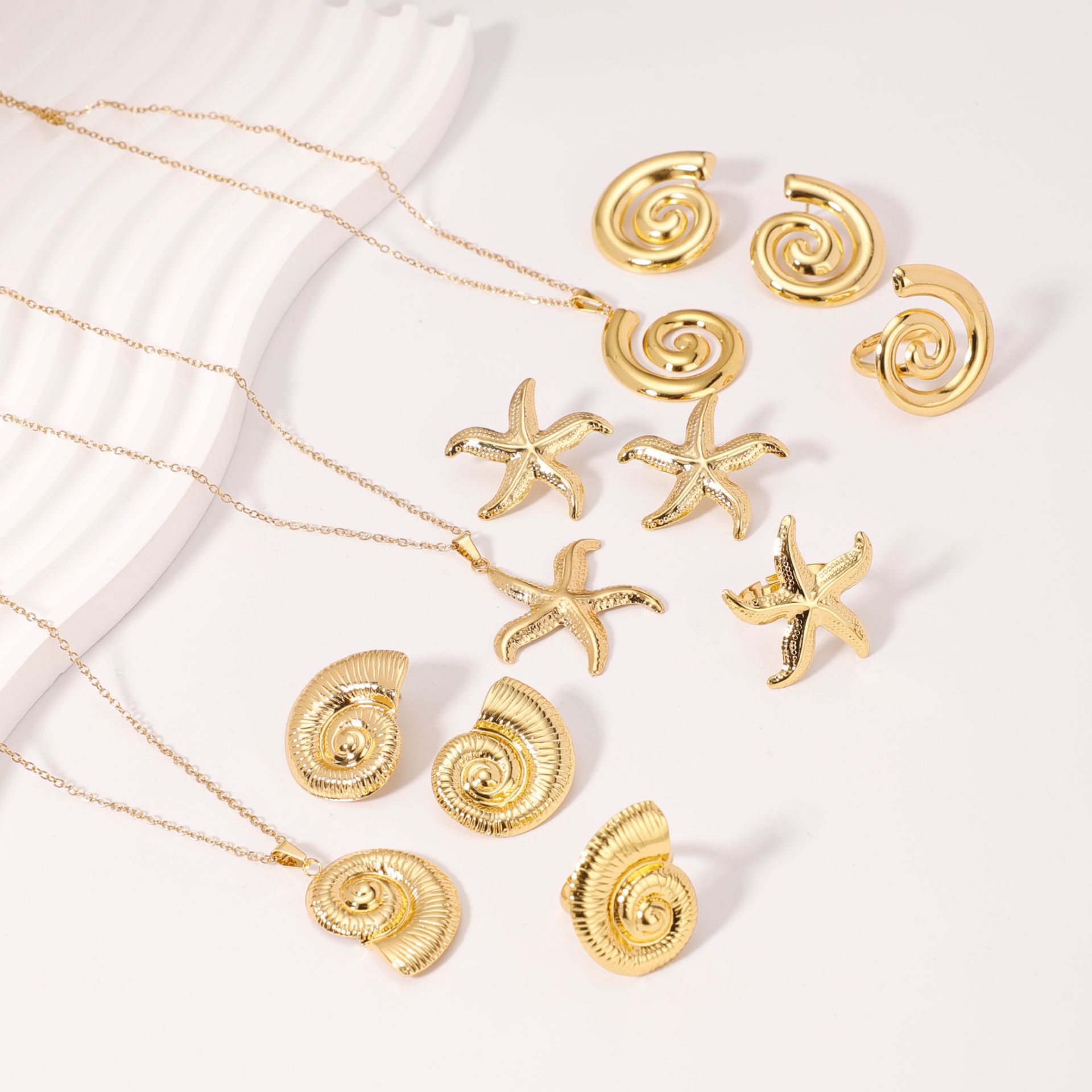 Edles Schmuckset Aus Edelstahl Mit Ohrringen Ring Und Kette_voghion.com