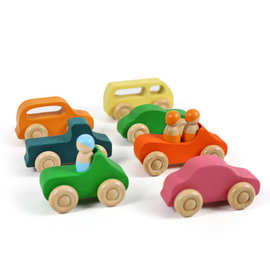 厂家直供批发小汽车彩虹积木玩具 小人红色木制积木7辆榉木小车
