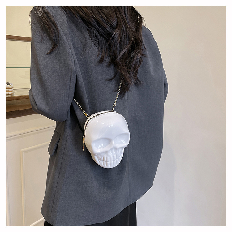189g Weight Zipper Closure Type Single Shoulder Strap Strap Type Shoulder Bag Bags Type Casual Occasion Plastic Material Skull Pattern All Seasons Season Women's Gender Streetwear Style Oval Shape Mini Size Women's Mini Plastic Skull Streetwear Oval Zipper Shoulder Bag 8