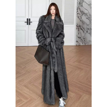 Ů�bƤ�����׻Һ�ɫ�º���ë���I�L����¶������L��ů�L�´�a